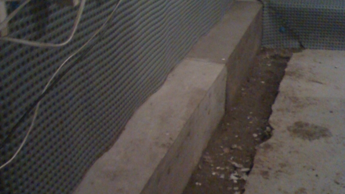 Bench footing Vaughan